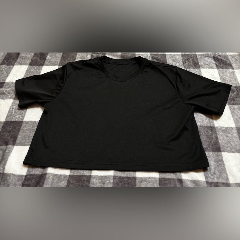 Solid Crop Tee
